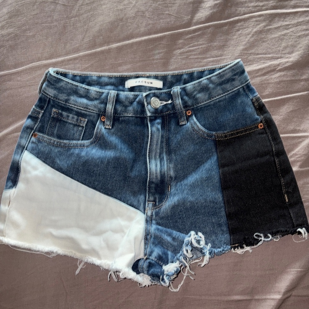 PacSun High Rise Festival Colorblock Denim Cutoff Shorts Size 23 - Picture 1 of 3